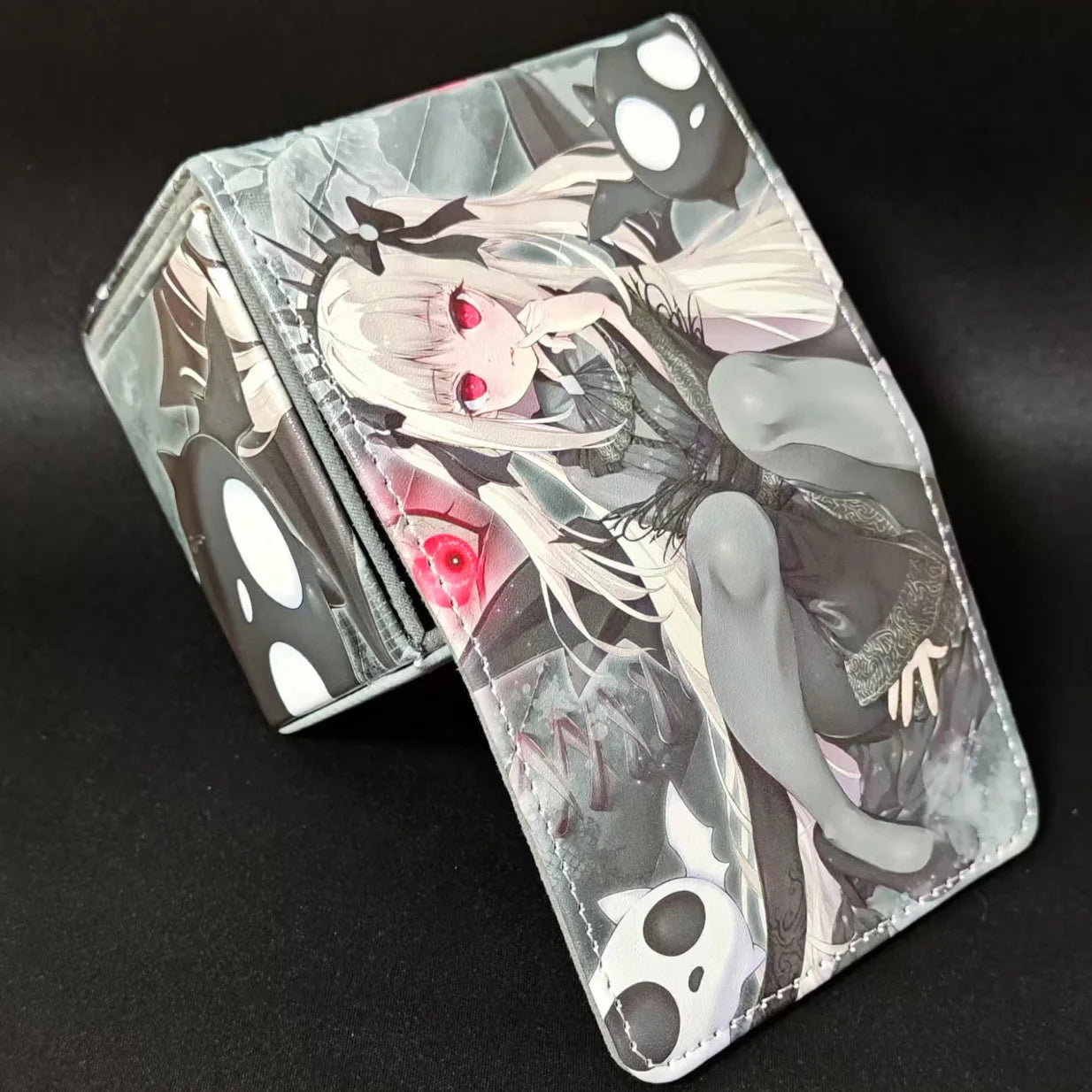 A Bao A Qu Deck Box
