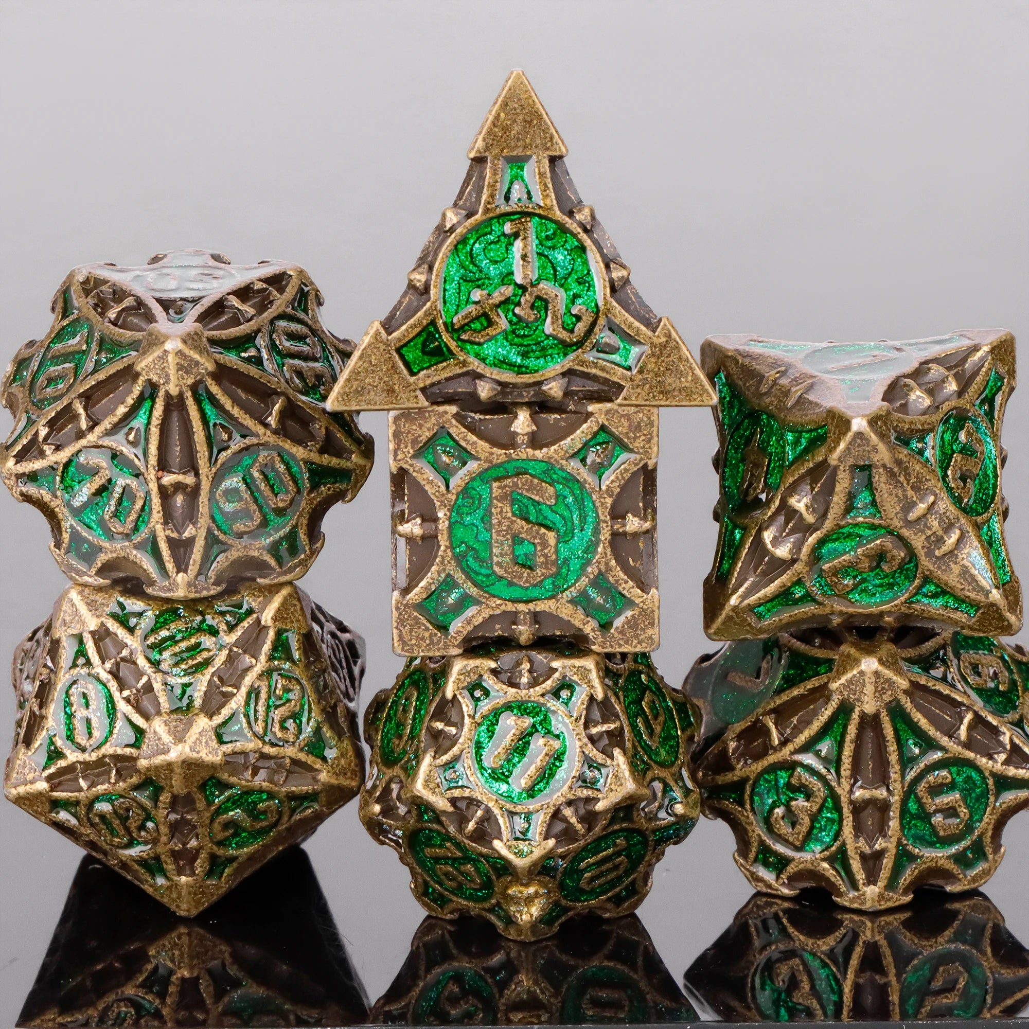 7pcs Unique Metal Dice